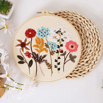 Embroidery Kit Field Bloom Collection
