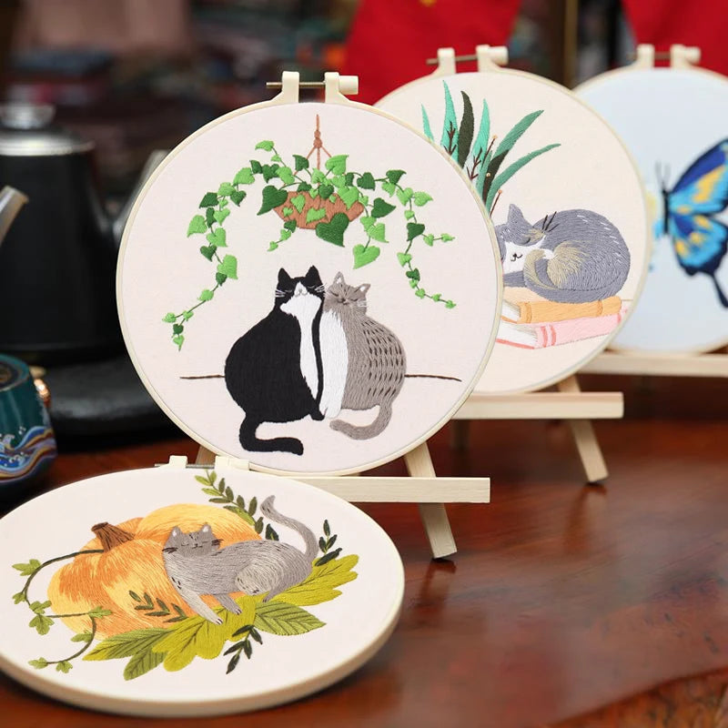 Embroidery Kit - Cat Collection