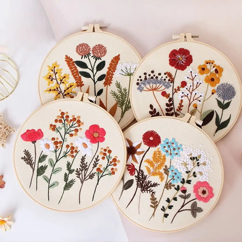 Embroidery Kit Field Bloom Collection