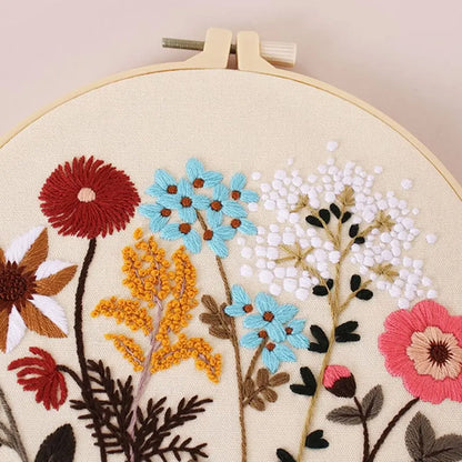 Embroidery Kit Field Bloom Collection