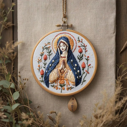 Punch Embroidery Kit - Graceful Mary